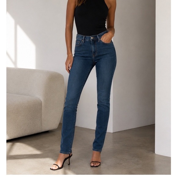 Good American Denim - Good American Good Legs Straight Long Jeans Blue High Rise Size 8 29